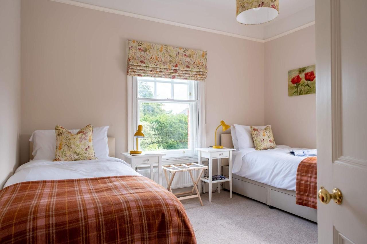 Surrey Lodge Brockenhurst Kültér fotó